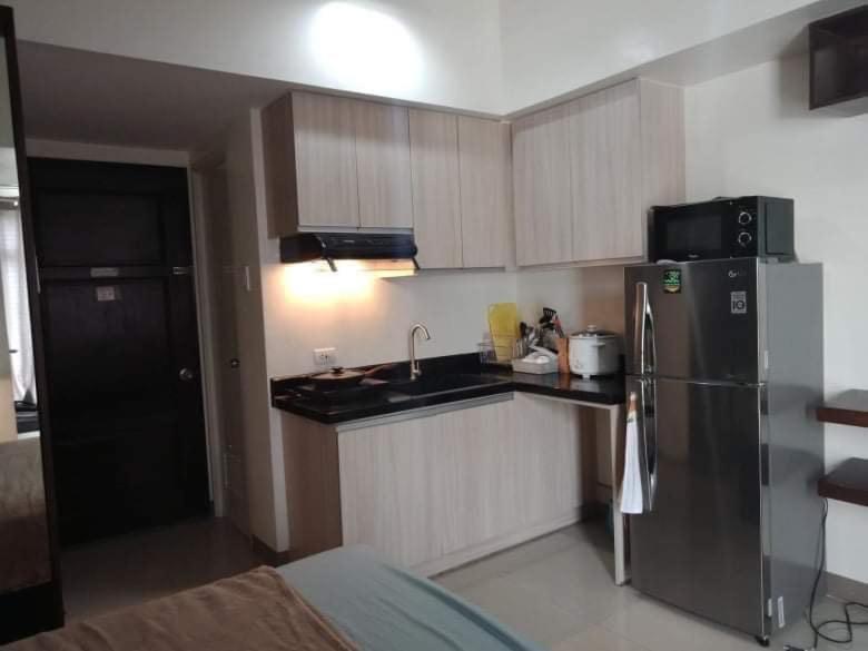 Mabolo Garden Flat A1 Rooftop Pool Near Ayala Mall Apartment Cebu Ngoại thất bức ảnh