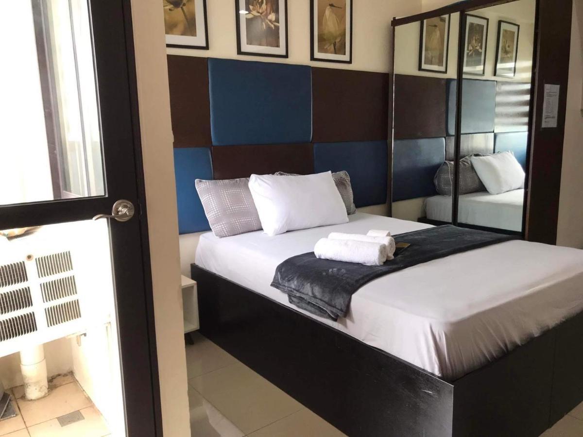 Mabolo Garden Flat A1 Rooftop Pool Near Ayala Mall Apartment Cebu Ngoại thất bức ảnh