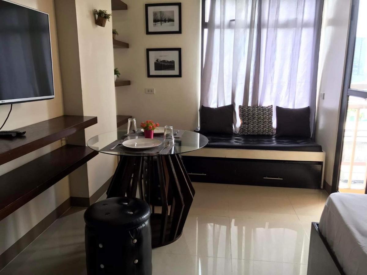 Mabolo Garden Flat A1 Rooftop Pool Near Ayala Mall Apartment Cebu Ngoại thất bức ảnh